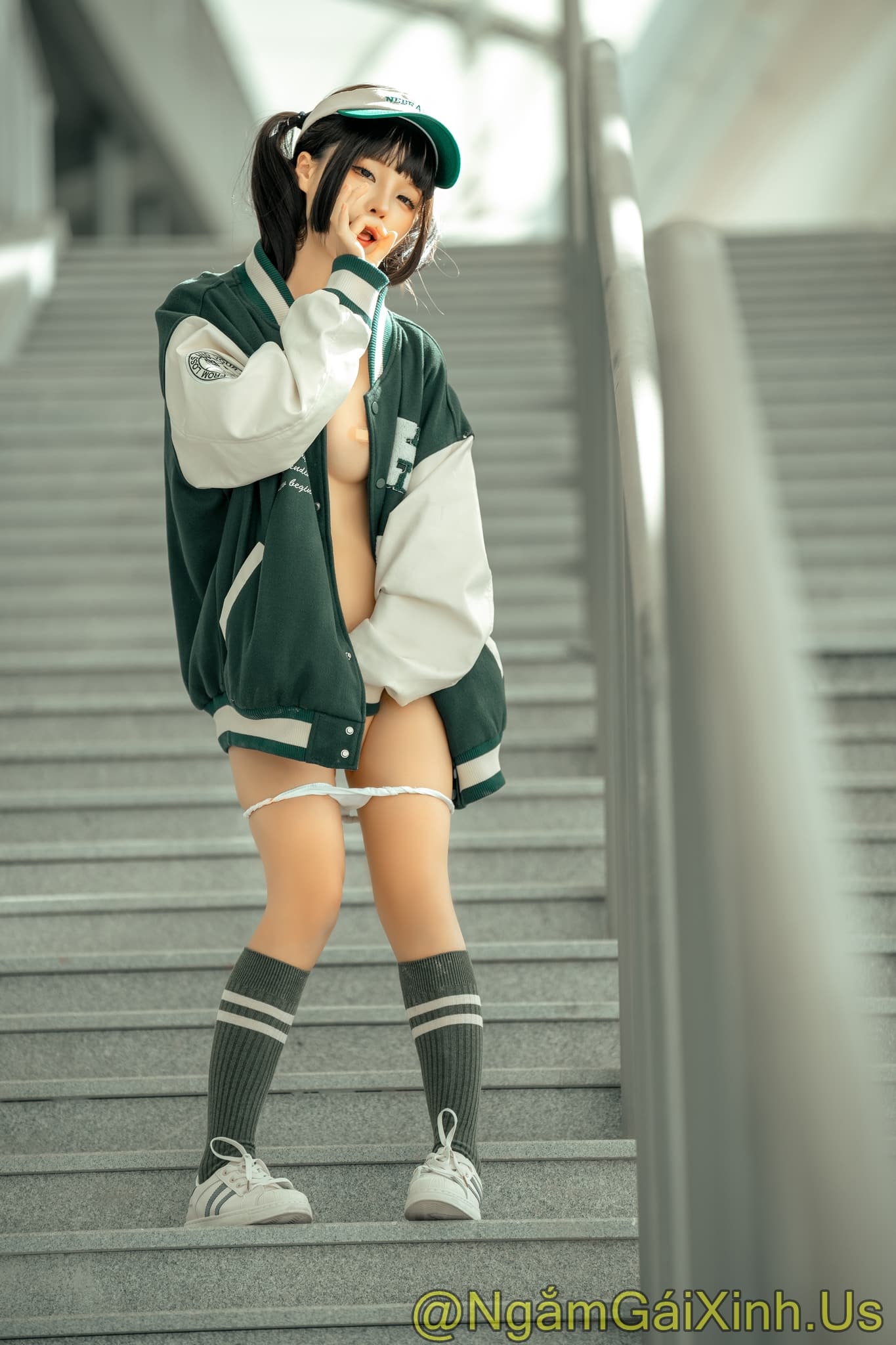 NGX_Baseball Girl_86