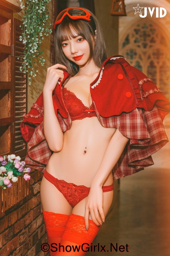 SGX_JVX_Chuchu - Red Riding Hood Seducing the Wolf_10