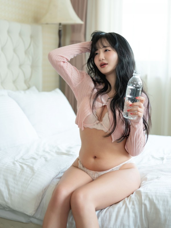 Jina_Hangover Shame_32