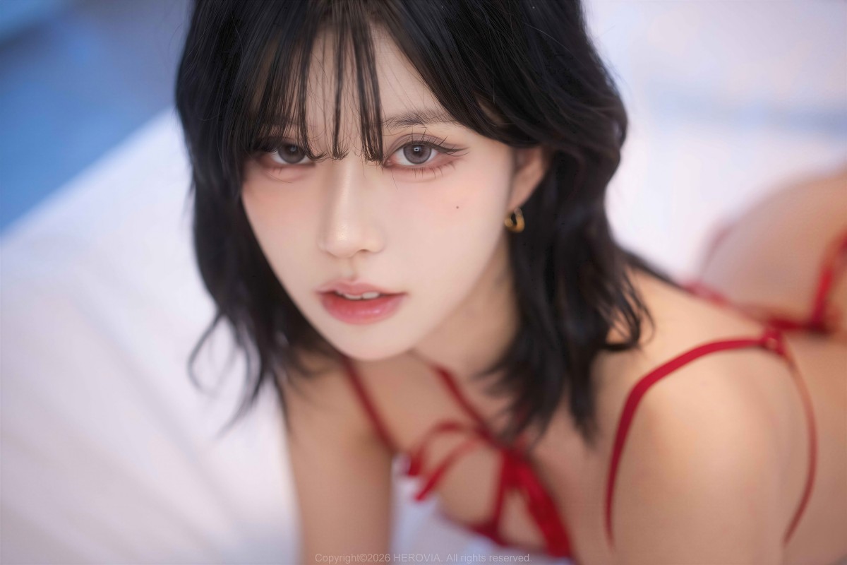 Choi Somi_Passionate Red_34