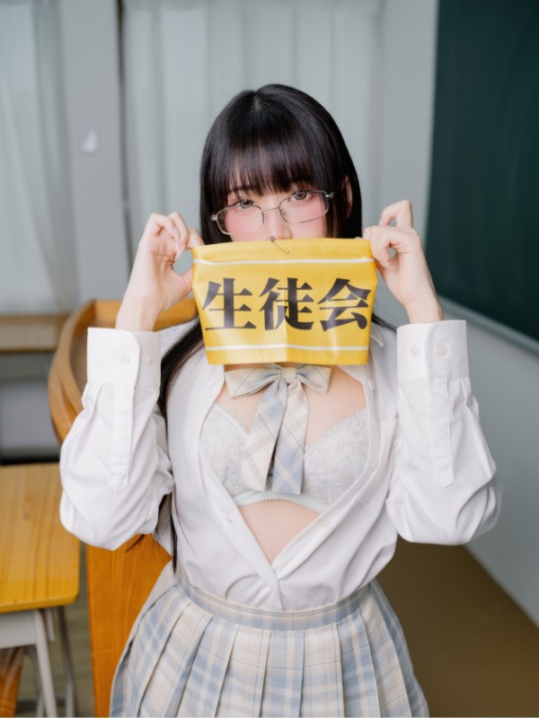 LingChen_After School_4