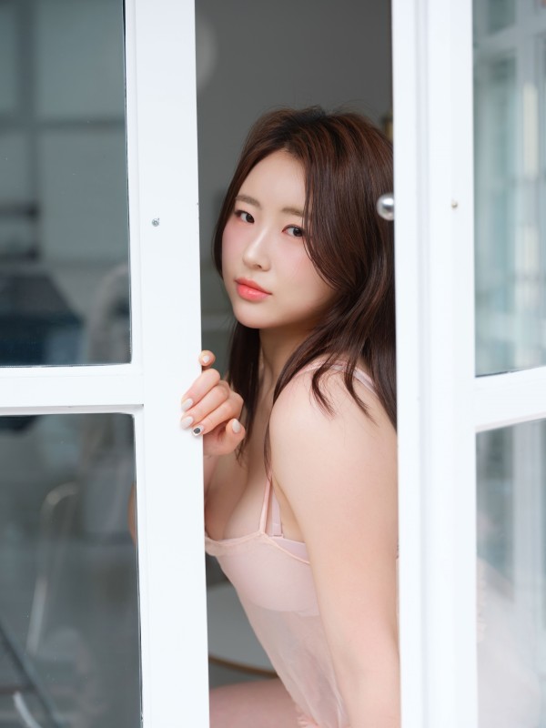 Watching you_8
