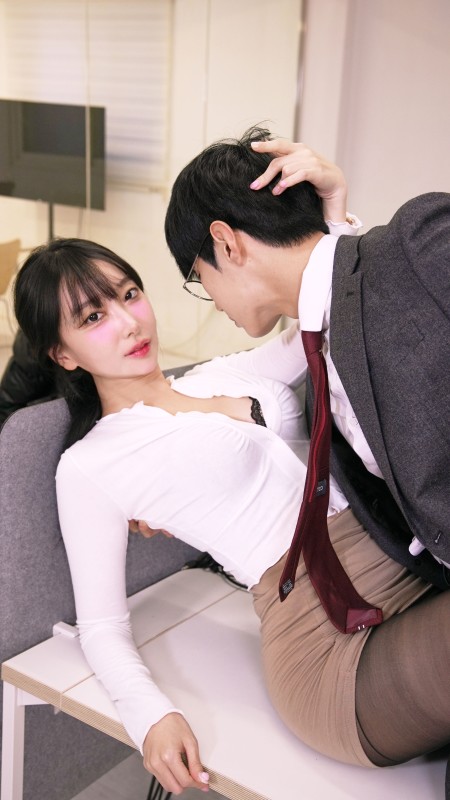 Dayeon_HTBTCSM_84