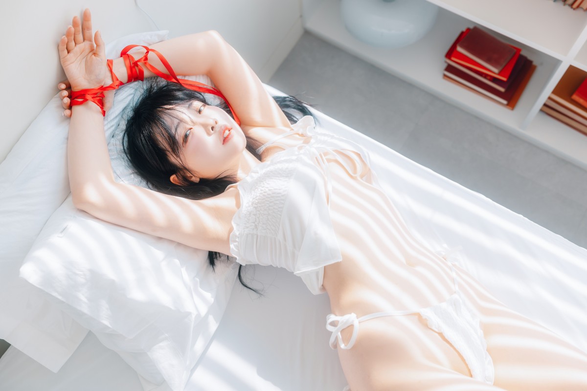 Momorina_Fate Red_82