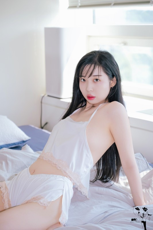 Pajamas Sleeping_31