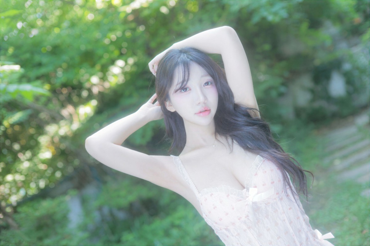 Ye Eun_Secret Garden_125