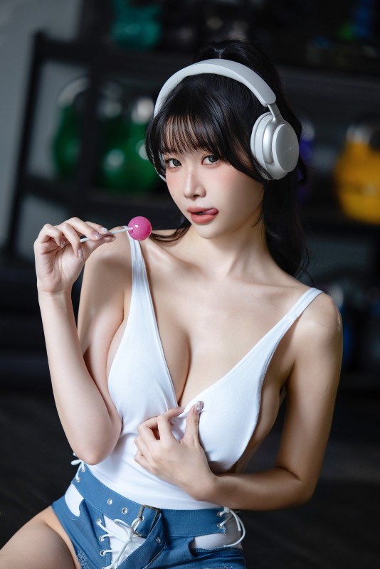 Tina_OTG_40