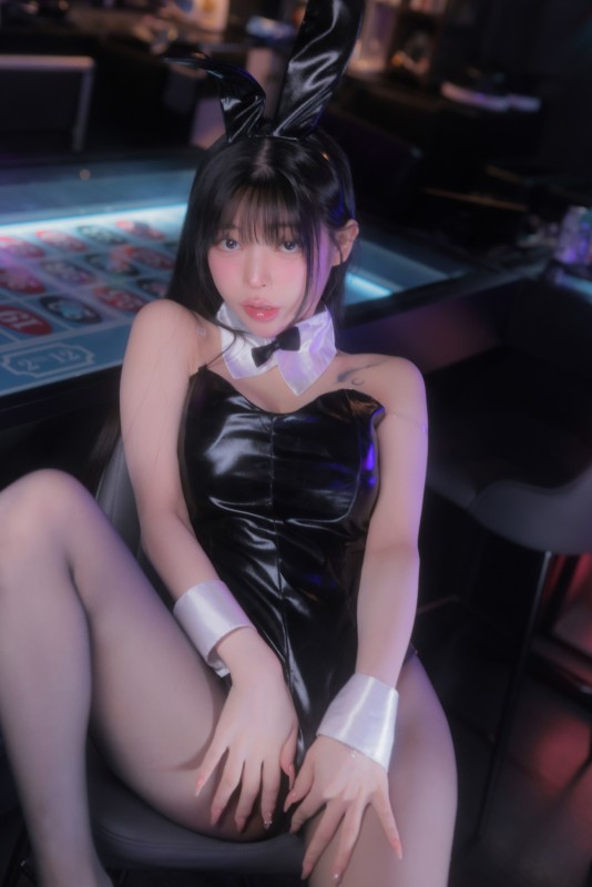 Yudii_AtwVIP_26