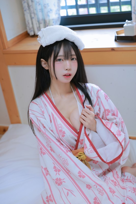 MomoRina_COTBD_2